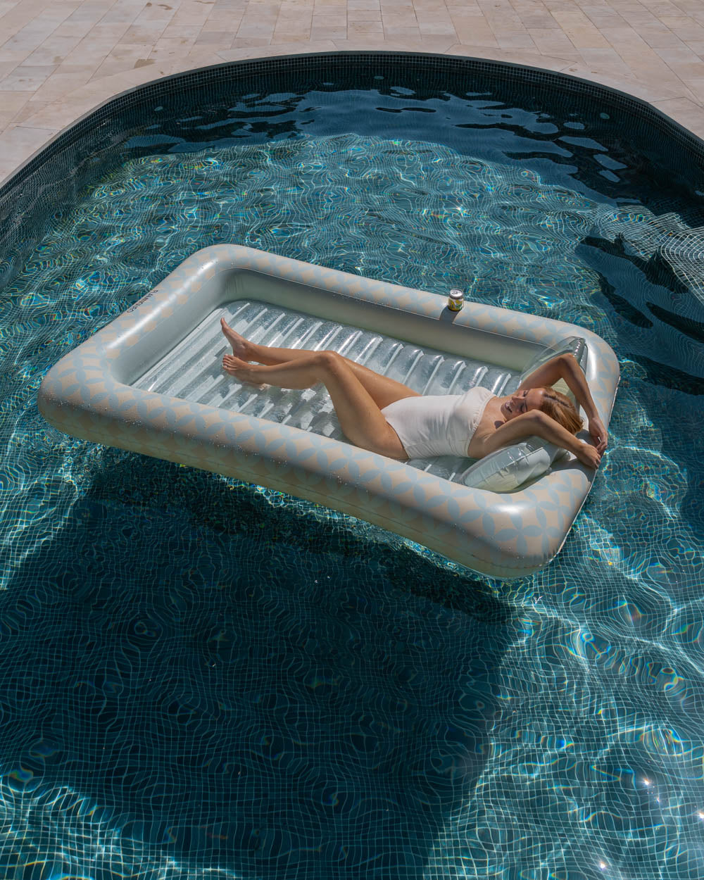 Flotador tanning pool aguamarina - TECH GOD TREND