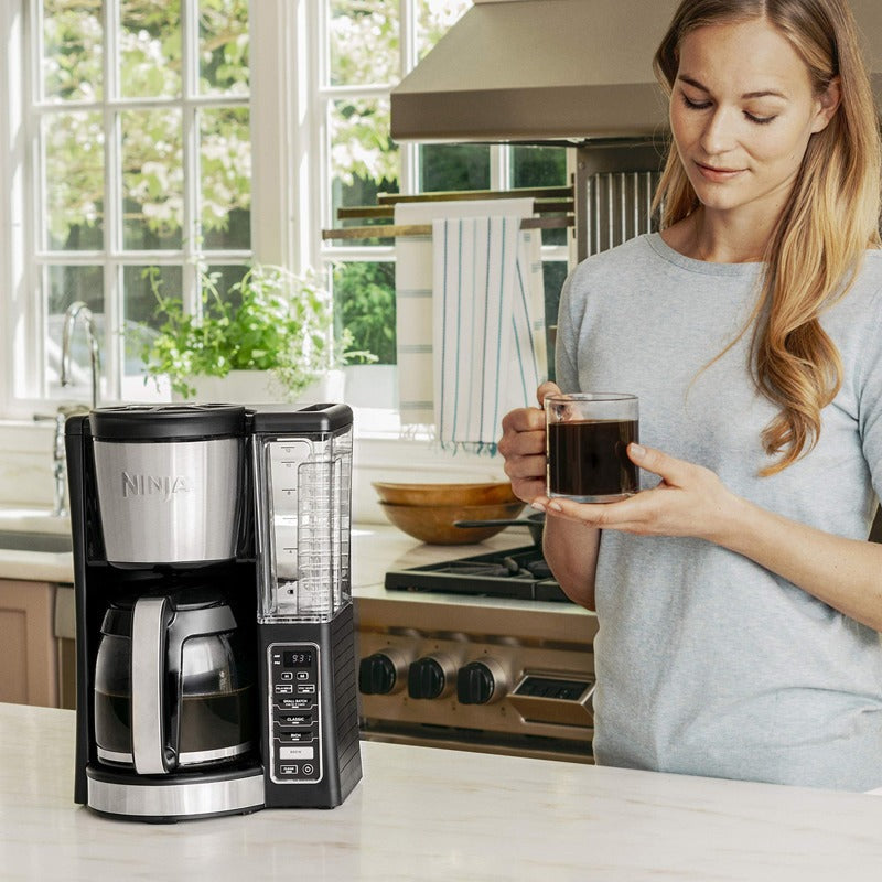 Cafetera Eléctrica Programable de Goteo con Extracción Térmica y Control de Intensidad